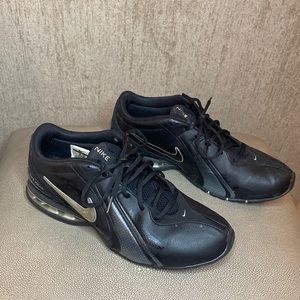 Nike Reax Revolution Response Performance   Sz 11